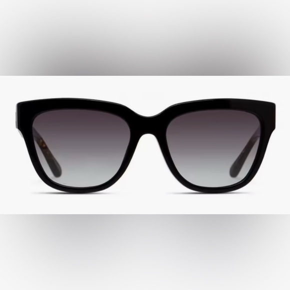 NEW COACH HC 8262 L-1076 500211 Black Woman's Sunglasses - Picture 1 of 13